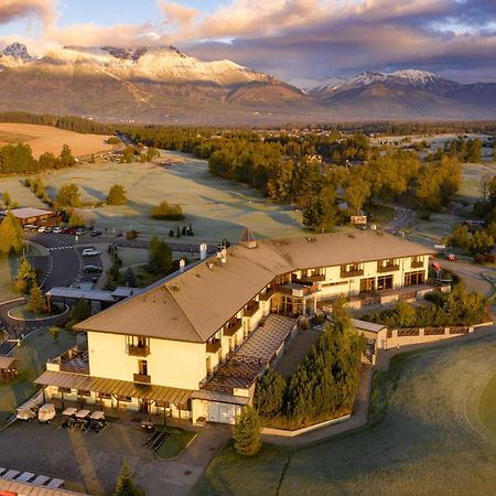 Hotel International Велка Ломница Екстериор снимка