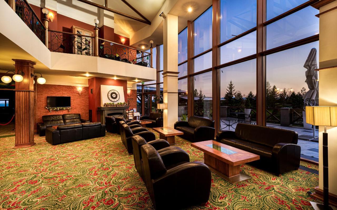 Hotel International Велка Ломница Екстериор снимка
