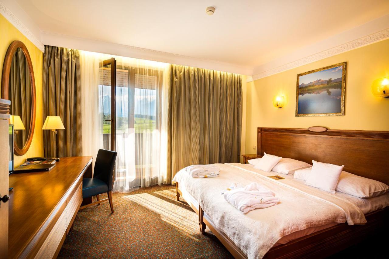Hotel International Велка Ломница Екстериор снимка